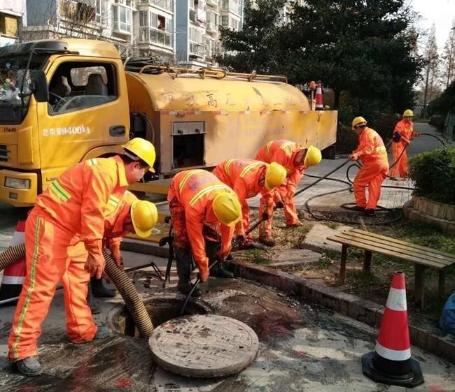 马龙市政管道清淤