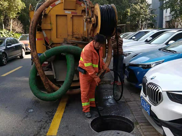 马龙排污管道清淤